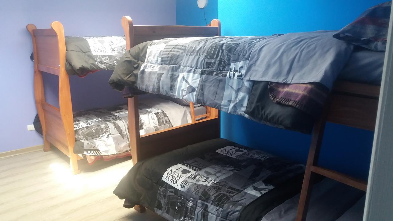 Trotamundos Hostal Santiago Ngoại thất bức ảnh